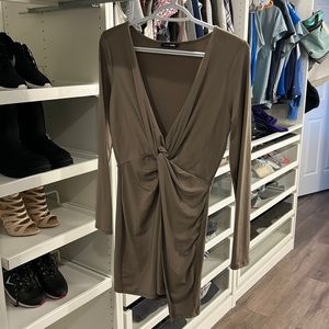 Brand new dress. Never worn. Size small from fashion nova.